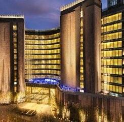 $item['hotel']['name']