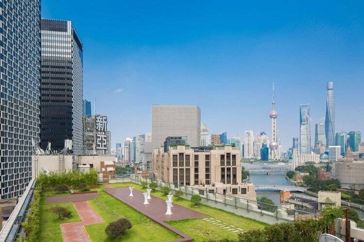 Golden Tulip Bund New Asia