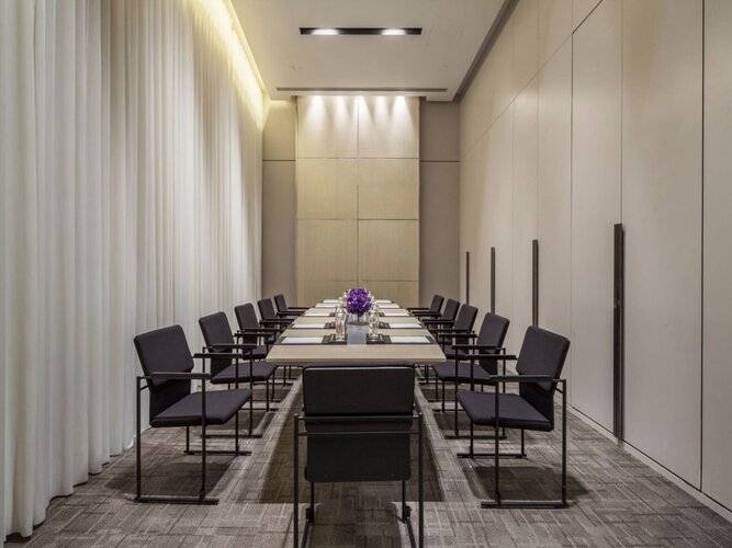 Golden Tulip Bund New Asia