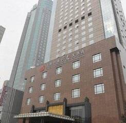$item['hotel']['name']