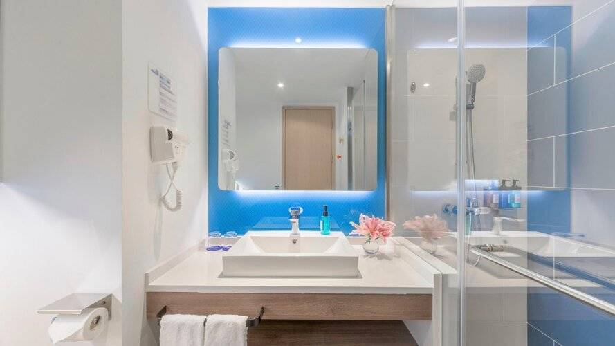 Holiday Inn Express Shanghai Gubei, An Ihg Hotel