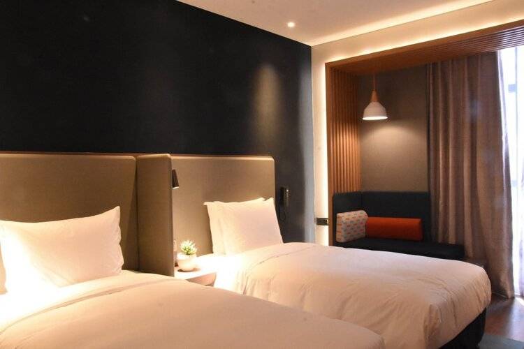 Holiday Inn Express Shanghai Gubei, An Ihg Hotel