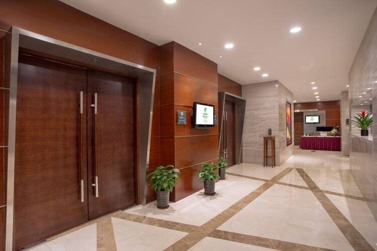 Holiday Inn Shanghai Hongqiao Central, An Ihg Hotel