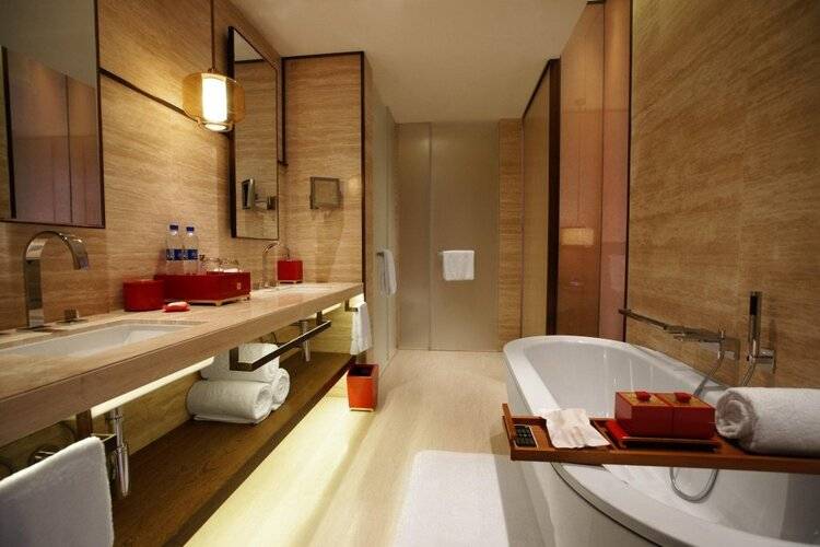 Hualuxe Shanghai Twelve At Hengshan, An Ihg Hotel