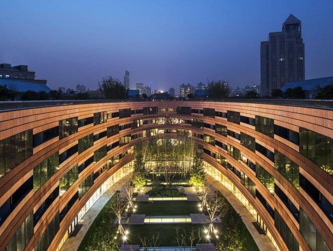 Hualuxe Shanghai Twelve At Hengshan, An Ihg Hotel