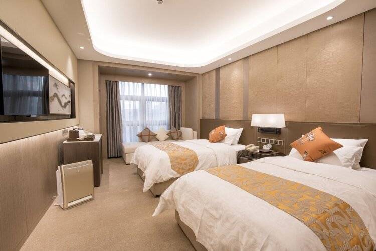 Jin Jiang Pine City Hotel