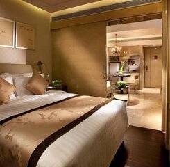 $item['hotel']['name']