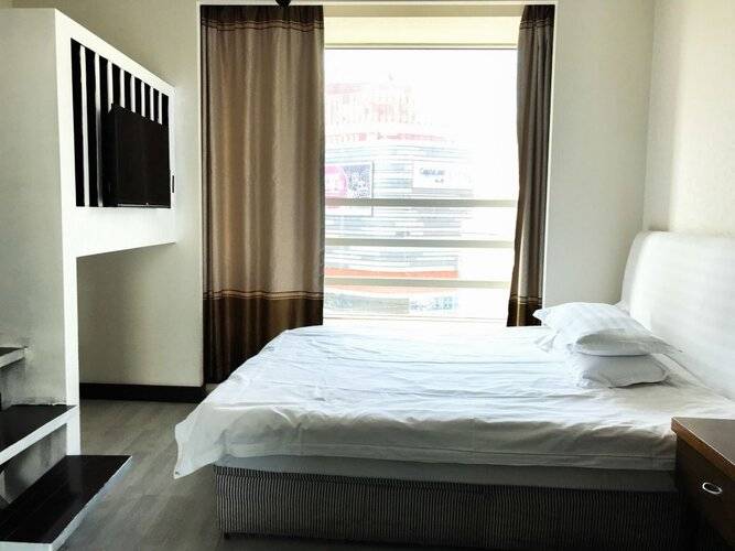 New Space New Hotel (Zhongshan Park)