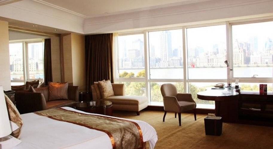Oriental Riverside Hotel