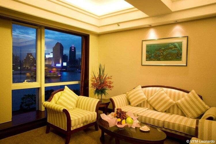 Oriental Riverside Hotel