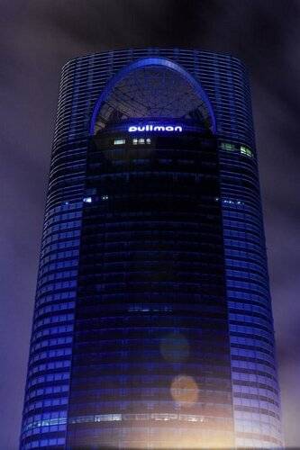 Pullman Shanghai Skyway