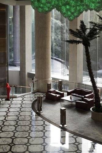 Pullman Shanghai Skyway
