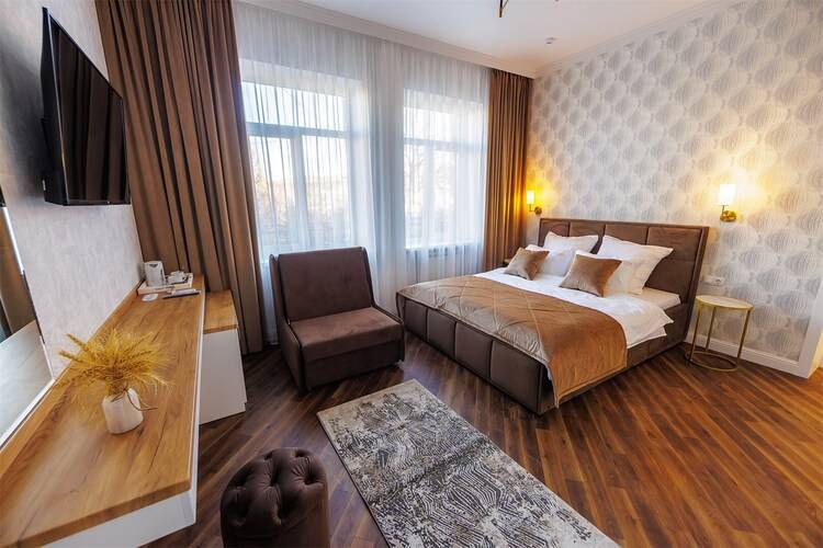Григс (Grigs Hotel)