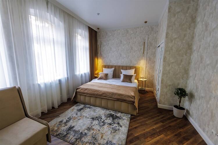 Григс (Grigs Hotel)