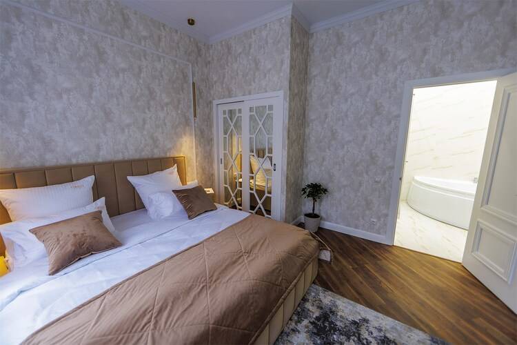 Григс (Grigs Hotel)