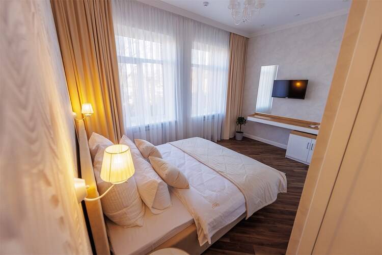 Григс (Grigs Hotel)