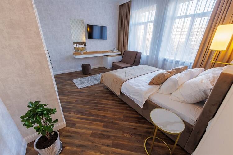 Григс (Grigs Hotel)