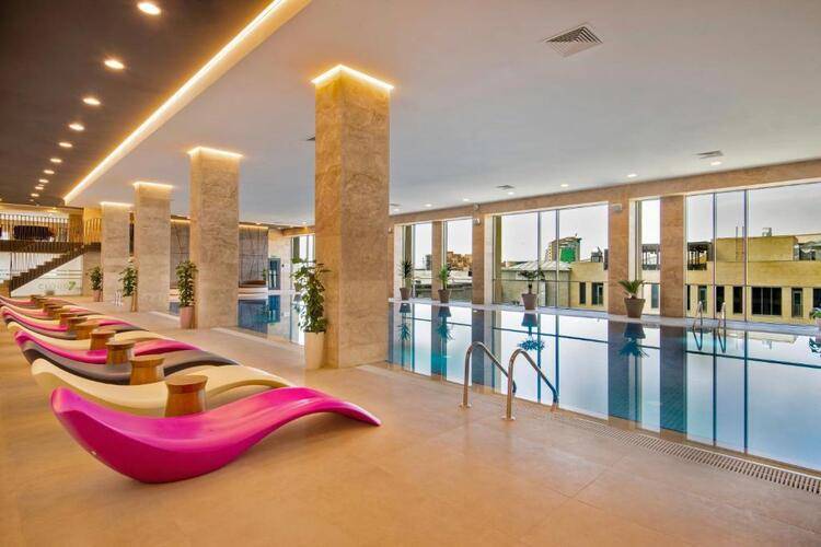 Holiday Inn Yerevan Republic Square