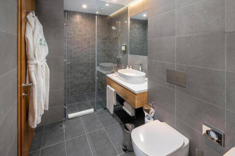 Holiday Inn Yerevan Republic Square