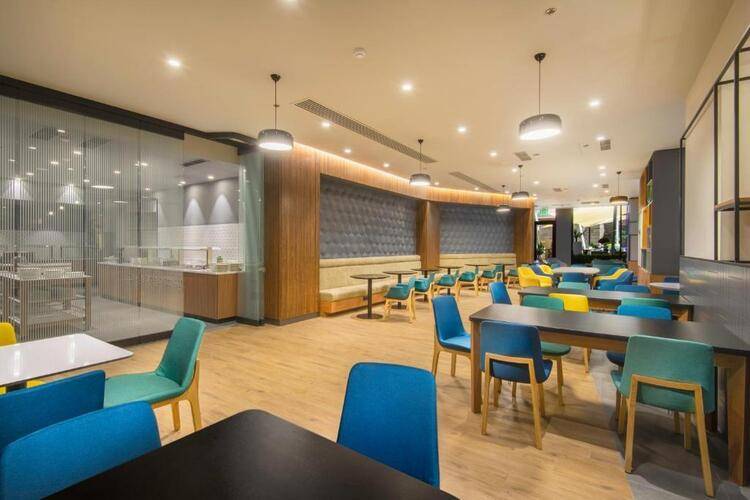 Holiday Inn Yerevan Republic Square