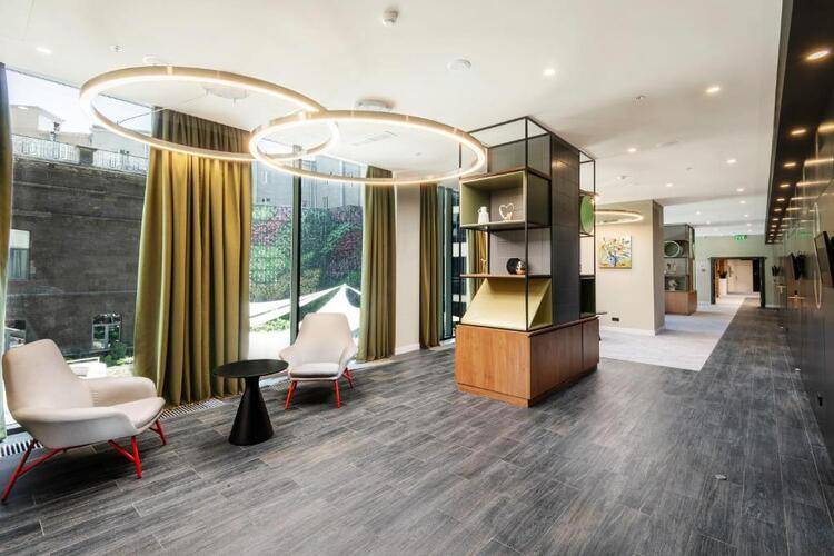 Holiday Inn Yerevan Republic Square