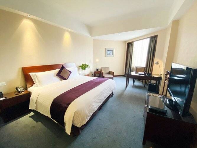 Baolong Hotel