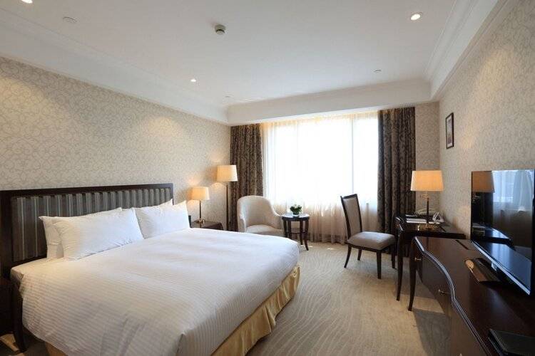 Evergreen Laurel Hotel