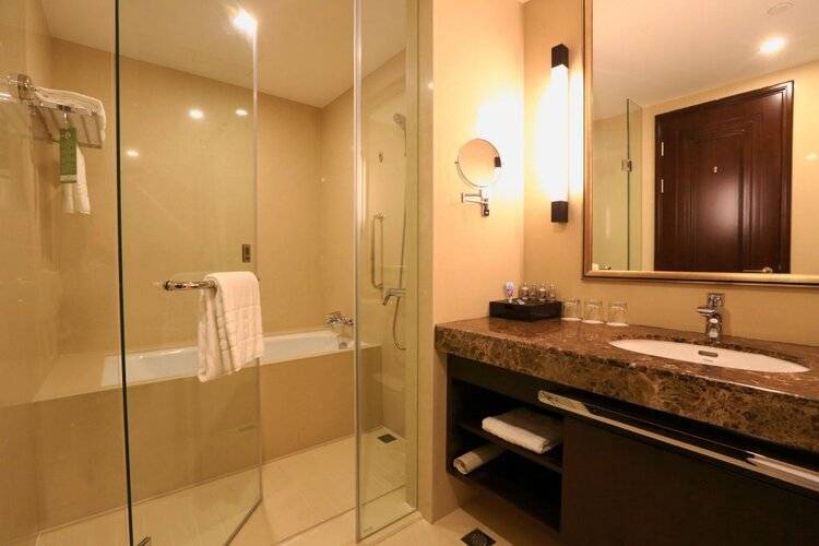 Evergreen Laurel Hotel