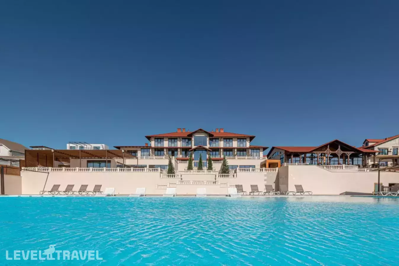 Отель Шато Пино (Chateau Pinot)