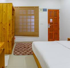 $item['hotel']['name']