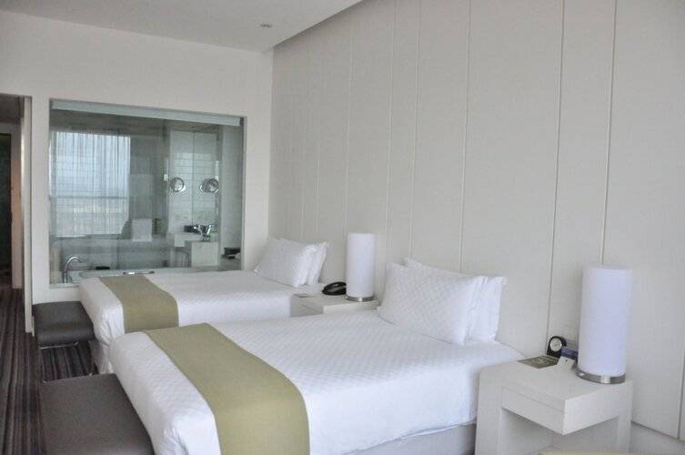 Grand Mercure Shanghai Century Park Hotel