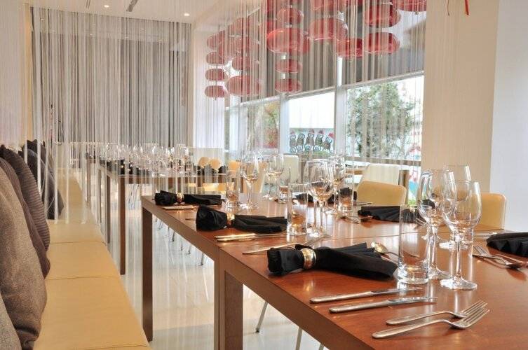 Grand Mercure Shanghai Century Park Hotel