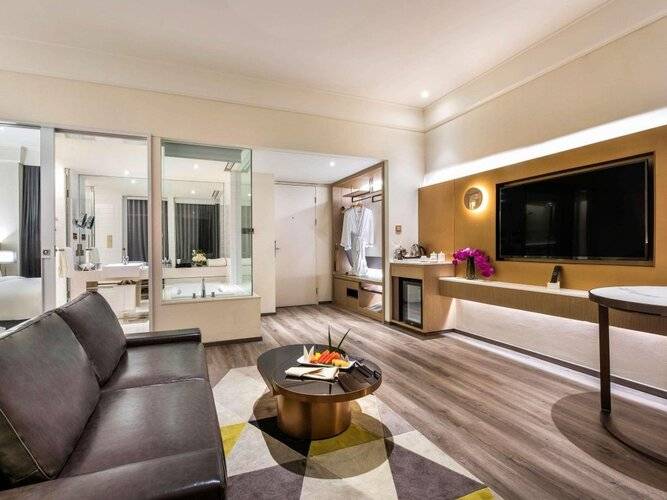 Grand Mercure Shanghai Century Park Hotel