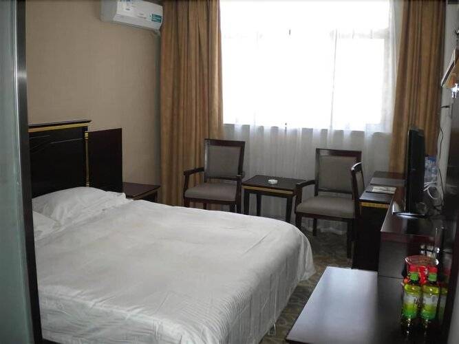 Greentree Inn Shanghai Chongming Bao Town Express Hotel