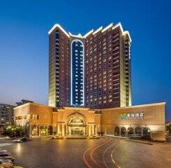 $item['hotel']['name']