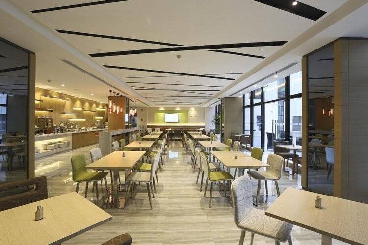 Holiday Inn Express Shanghai Gongkang, An Ihg Hotel
