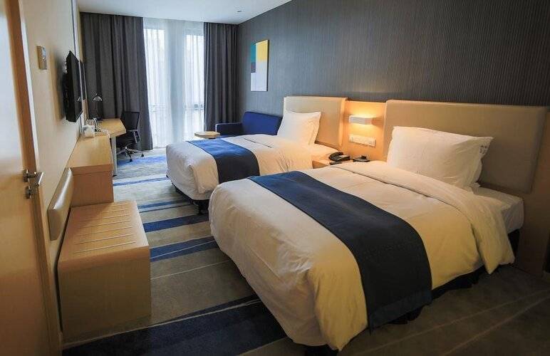 Holiday Inn Express Shanghai Pujiang, An Ihg Hotel