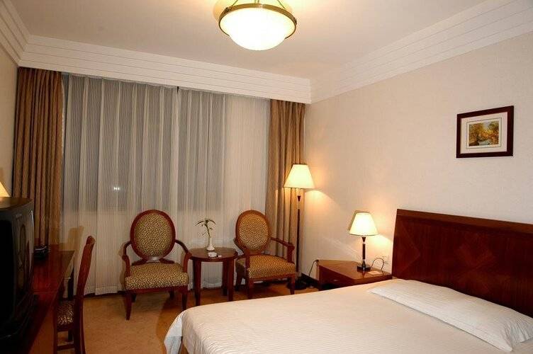 Jin Jiang Pacific Hotel