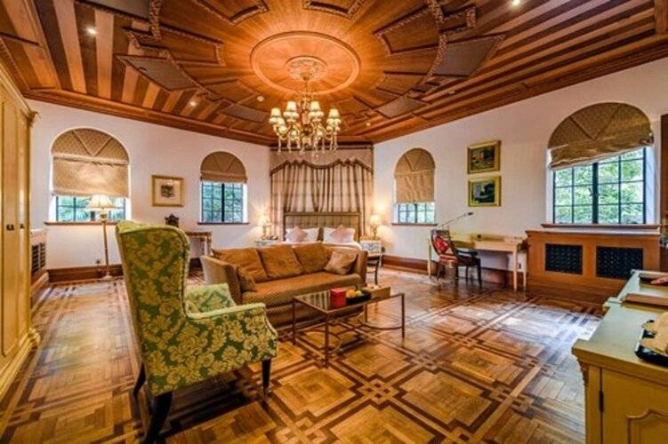 Moller Villa Hotel
