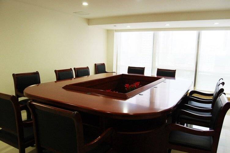 Paramount Gallery Hotel