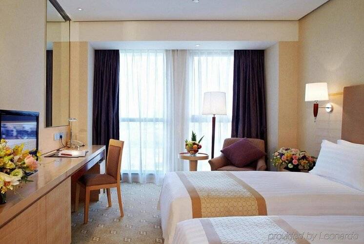 Regal Jinfeng Hotel
