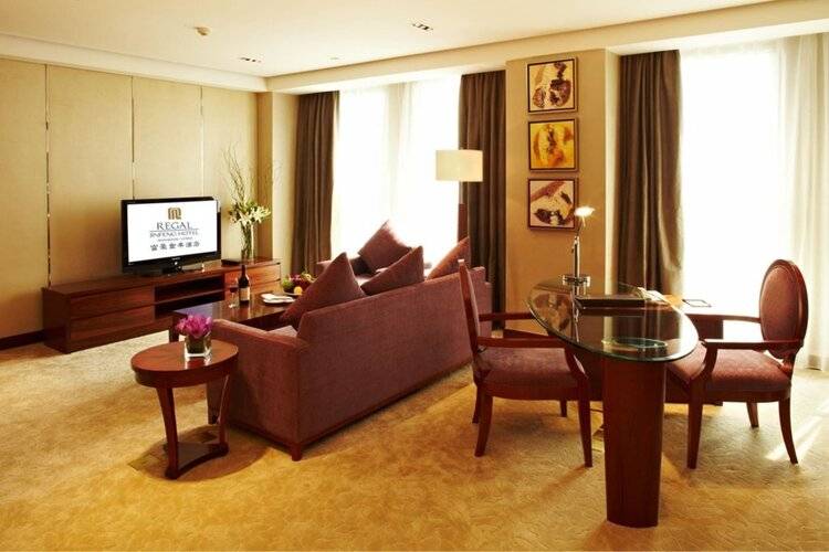 Regal Jinfeng Hotel