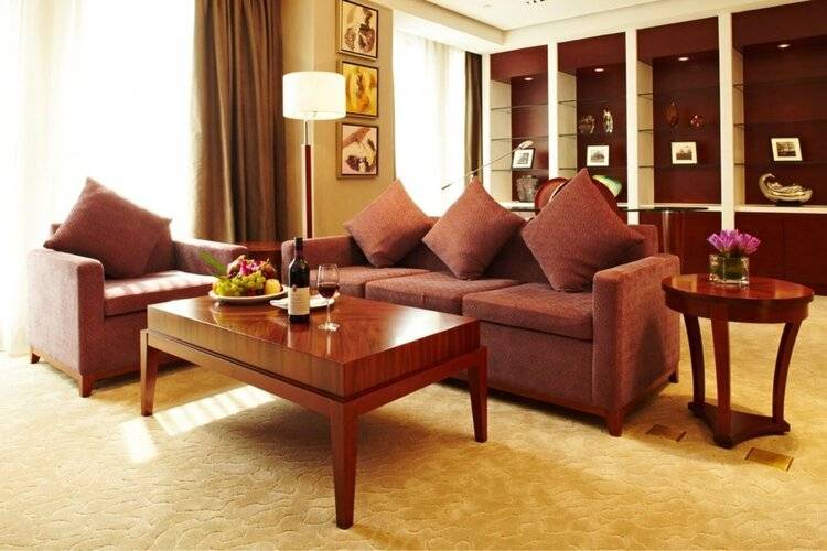 Regal Jinfeng Hotel