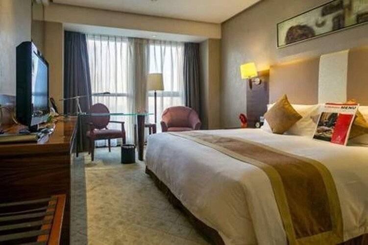 Regal Jinfeng Hotel