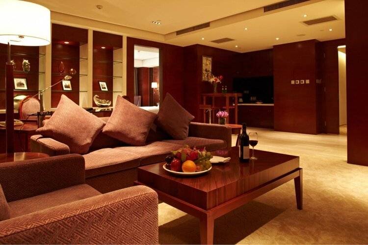 Regal Jinfeng Hotel