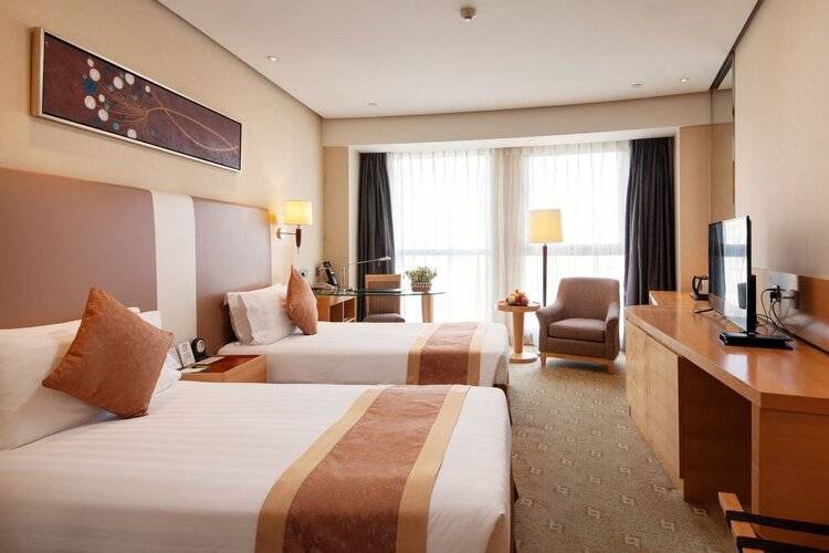 Regal Jinfeng Hotel