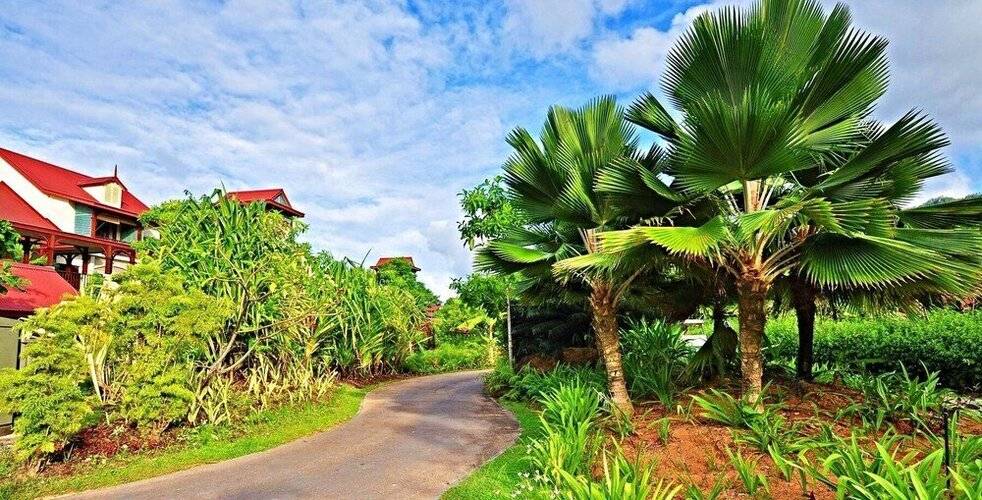 Eden Island, Beach Front, Luxury, 3 Bed Ensuite, Wifi