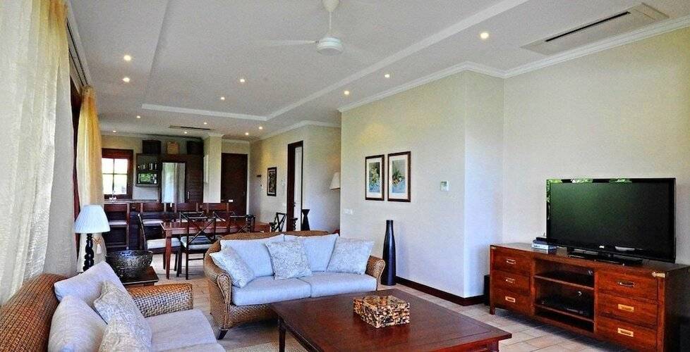 Eden Island, Beach Front, Luxury, 3 Bed Ensuite, Wifi