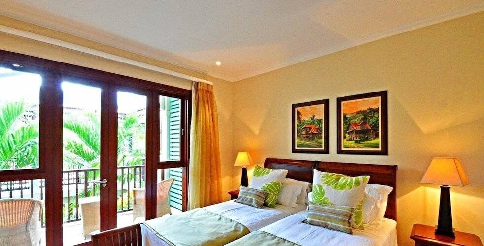 Eden Island, Beach Front, Luxury, 3 Bed Ensuite, Wifi