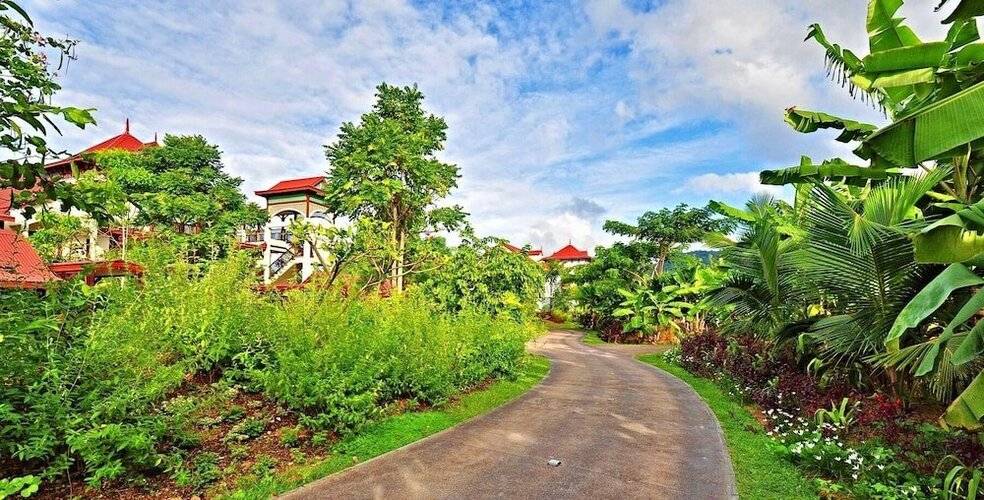 Eden Island, Beach Front, Luxury, 3 Bed Ensuite, Wifi